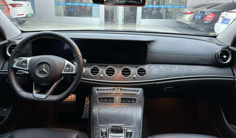 
								2018 Model Mercedes-Benz E300L 2.0T Sport Luxury Edition full									