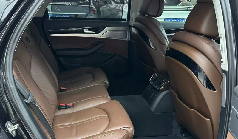 
								2013 Model Audi A8L 45 TFSI Quattro 3.0T full									