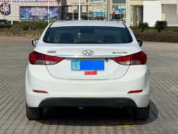 
										2015 Hyundai Elantra 1.6L full									