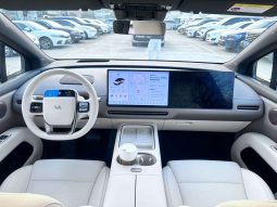 
										2025 Li i6 Two-Wheel Drive Standard Ed. full									